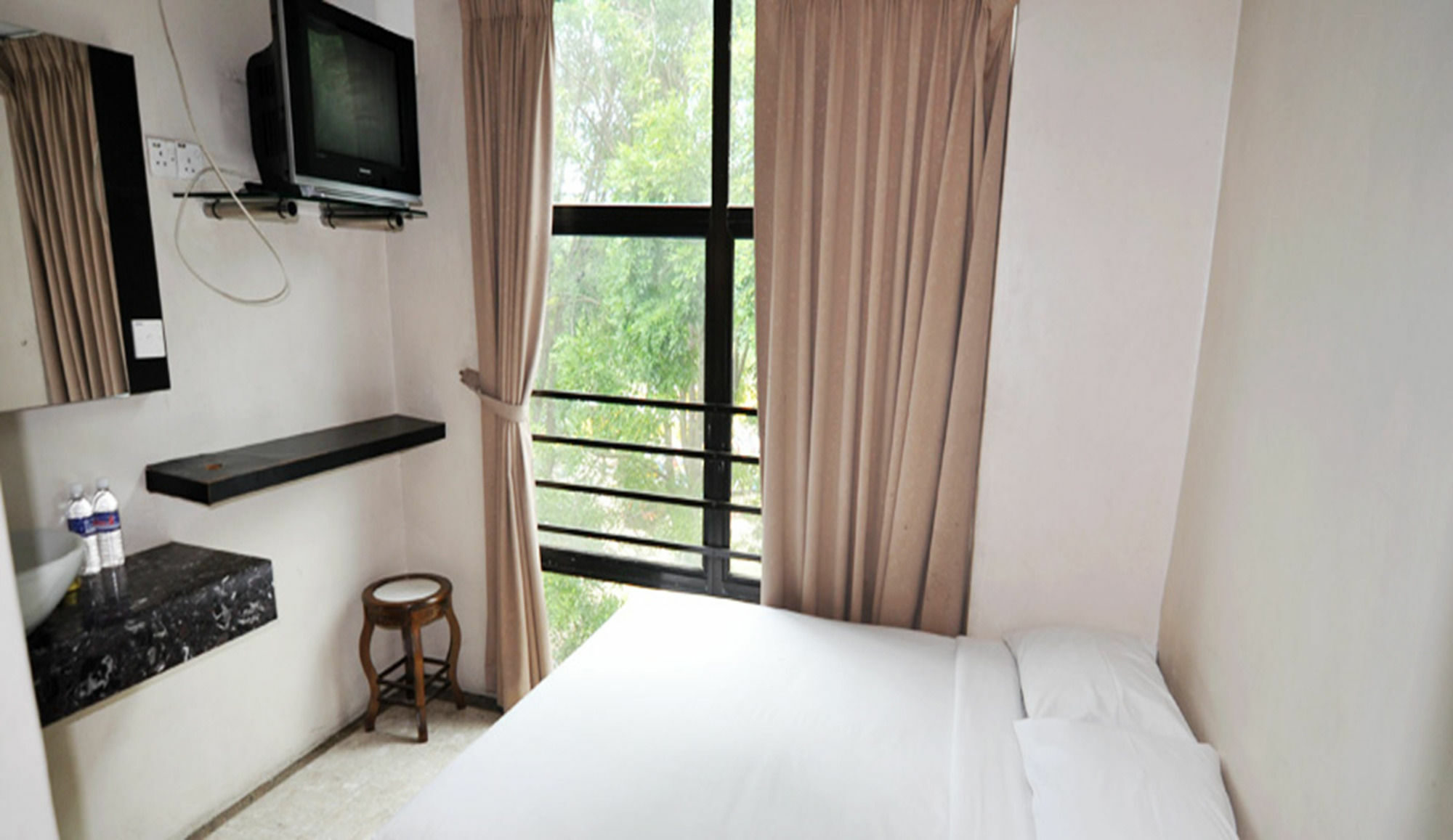 Hotel Zamburger Sungai Bakap Simpang Ampat  Dış mekan fotoğraf